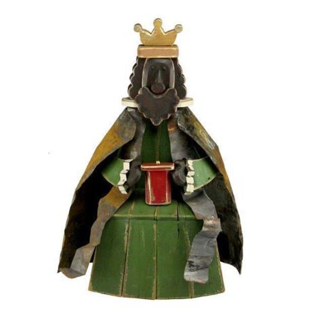 Wood/Tin Painted King in Green 1